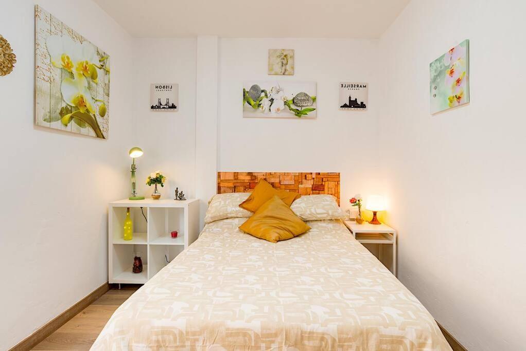 Sohocenter Apartment 2 Rooms Young People Only Málaga Kültér fotó