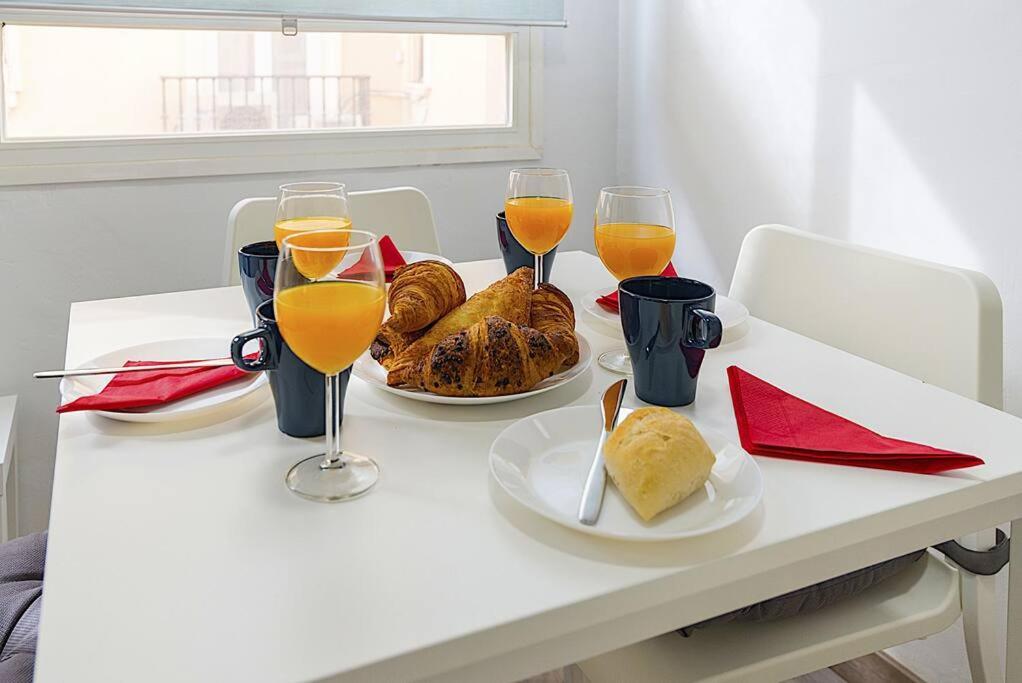 Sohocenter Apartment 2 Rooms Young People Only Málaga Kültér fotó